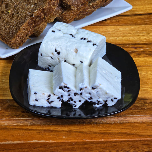 White cheese/ جبنة بلدية حلوة