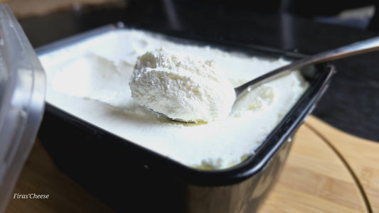 Creamy Labneh/ لبنة كريمية