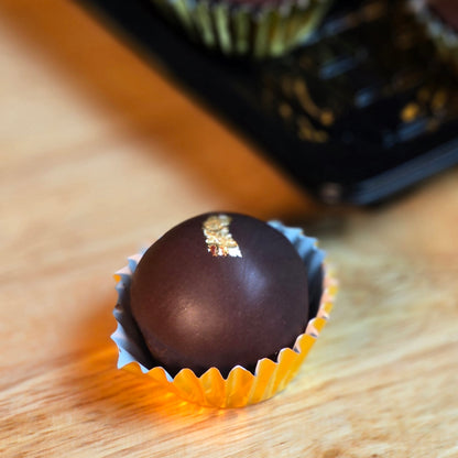 كرات الكيك بالشوكولاته/ Chocolate cake balls