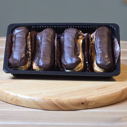 Chocolate Eclair/اكلير بالشوكولاتة
